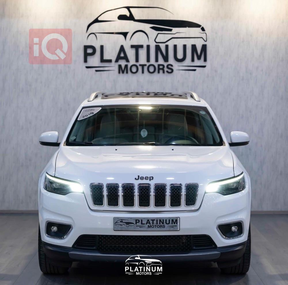 https://cdn.iqcars.io753ae520-9c12-4684-b2c3-a998ce44a69e_1.jpg